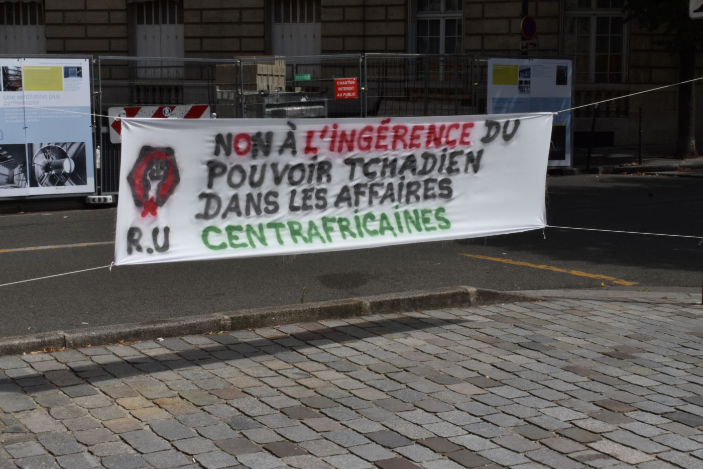 Une partie de la diaspora centrafricaine en France dit non à l'ingérence tchadienne dans les affaires du pays